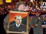 В Киеве прошло факельное шествие в день рождения Степана Бандеры