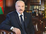 Глава Белоруссии отметил в своем поздравлении: "Каждый из нас желает скорейшего восстановления мира на земле наших братьев. Мы, белорусы, желаем мира всем нашим друзьям и соседям. Мы делаем и будем делать всё, что от нас зависит, чтобы сберечь его и защит