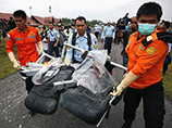 4 января индонезийские власти назвали вероятную причину катастрофы лайнера AirAsia: у самолета, упавшего в Яванское море, могла произойти поломка двигателя из-за обледенения