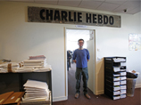 Среди жертв теракта двое полицейских, а также десять журналистов и карикатуристов. Среди погибших - главный редактор Charlie Hebdo Стефане Шарбонье