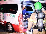 В Южной Корее из-за крупного пожара в жилом здании жители оказались заблокированы на крыше 10-этажки, передает Yonhap. В результате пожара три человека погибли, 97 пострадали В Южной Корее из-за крупного пожара в жилом здании жители оказались заблокированы на крыше 10-этажки, передает Yonhap. В результате пожара три человека погибли, 97 пострадали