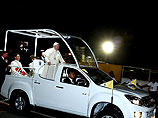 Папа доволен теплым приемом в Шри-Ланке, а по дороге на Филиппины он высказался о карикатурах