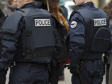 В пригороде Парижа в почтовом офисе взяты заложники