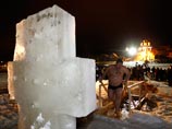 Православные в России празднуют Крещение Господне Православные в России празднуют Крещение Господне