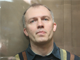 Экс-глава следственного управления СКП Дмитрий Довгий, осужденный за коррупцию, вышел на свободу по УДО Экс-глава следственного управления СКП Дмитрий Довгий, осужденный за коррупцию, вышел на свободу по УДО