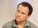 Депутаты Госдумы РФ Александр Сидякин (на фото) и Олег Савченко, которые на прошлой неделе ненадолго "потерялись", пока покоряли самую высокую точку в Антарктиде, теперь снова не выходят на связь Депутаты Госдумы РФ Александр Сидякин (на фото) и Олег Савченко, которые на прошлой неделе ненадолго "потерялись", пока покоряли самую высокую точку в Антарктиде, теперь снова не выходят на связь