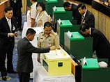 За импичмент Чинават, возглавлявшей правительство с июля 2011-го по май 2014 года, проголосовали 190 депутатов парламента, 10 выступили против, восемь воздержались