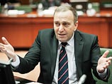 Глава МИДа Польши пояснил свои слова об освобождении Освенцима: ворота концлагеря снес украинец на танке Глава МИДа Польши пояснил свои слова об освобождении Освенцима: ворота концлагеря снес украинец на танке