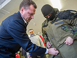 На Урале изобрели новую военную форму, добровольцы едут испытывать ее на Донбасс На Урале изобрели новую военную форму, добровольцы едут испытывать ее на Донбасс
