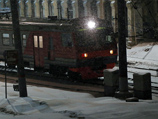 Пригородные пассажирские перевозки по России осуществляют региональные компании, совладельцем которых являются "Российские железные дороги" Пригородные пассажирские перевозки по России осуществляют региональные компании, совладельцем которых являются "Российские железные дороги"