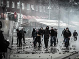 В массовых беспорядках в Косово пострадали десятки человек, более 100 арестованных