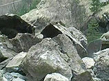 Камнепад в Дагестане снес в обрыв автомобиль, убив  четверых