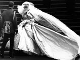 Принц Уэльский и Диана Спенсер поженились 29 июля 1981 года. В 1982 и 1984 годах у пары родились сыновья - принцы Уильям и Гарри (Генри) Уэльские