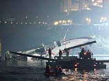 В результате крушения самолета ATR-72-600 тайваньской авиакомпании TransAsia, произошедшего в столице Тайваня Тайбэе 4 февраля, погибли 32 человека, в том числе два пилота