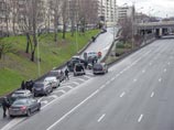 Парижские власти из-за терактов запретили снимать на улицах сцены боевиков - чтобы не пугать горожан Парижские власти из-за терактов запретили снимать на улицах сцены боевиков - чтобы не пугать горожан