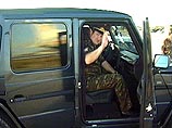 Трошев прибыл в Тбилиси накануне и, по его словам, намерен проверить, как идет боевая подготовка, как живут люди, всем ли они обеспечены Трошев прибыл в Тбилиси накануне и, по его словам, намерен проверить, как идет боевая подготовка, как живут люди, всем ли они обеспечены