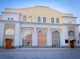 Томский ТЮЗ открестился от "православного ежика" - его актеры играют в проекте "в свободное время" Томский ТЮЗ открестился от "православного ежика" - его актеры играют в проекте "в свободное время"