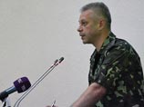 За выходные границу между двумя государствами пересекли около полутора тысяч российских военных и три сотни единиц техники, заявил спикер так называемой "антитеррористической операции" Андрей Лысенко За выходные границу между двумя государствами пересекли около полутора тысяч российских военных и три сотни единиц техники, заявил спикер так называемой "антитеррористической операции" Андрей Лысенко