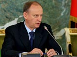 Россия будет отвечать Западу дипломатическими методами в случае, если США все-таки примут решение поставлять оружие на Украину, заявил журналистам секретарь Совета безопасности РФ Николай Патрушев Россия будет отвечать Западу дипломатическими методами в случае, если США все-таки примут решение поставлять оружие на Украину, заявил журналистам секретарь Совета безопасности РФ Николай Патрушев