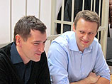  Попасть под амнистию могут братья Навальные, в частности получивший 3,5 года по "делу Ив Роше" Олег может выйти на свободу