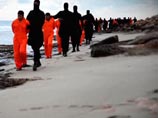 Ранее ИГ распространило видеозапись, на которой, предположительно, запечатлена массовая казнь