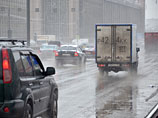 Из-за сильного ветра в Москве объявлен "оранжевый" уровень опасности
