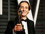 На 87-й церемонии вручения премии "Оскар" лучшей музыкой к фильму был признан саундтрек к картине "Отель "Гранд Будапешт" Александра Депла. Французский композитор во время работы экспериментировал со славянскими музыкальными традициями