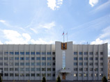 Отказ мотивирован невозможностью идентифицировать автора отправленной в адрес мэрии телеграммы с принятием предложения о переносе места проведения митинга, а также нарушение сроков информирования о принятии предложения органа власти Отказ мотивирован невозможностью идентифицировать автора отправленной в адрес мэрии телеграммы с принятием предложения о переносе места проведения митинга, а также нарушение сроков информирования о принятии предложения органа власти