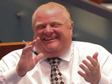 Экс-мэр Торонто Боб Форд вытсаивл на аукцион галстук, в котором он признался в употреблении наркотиков. В продажу также поступят и другие предметы гардероба скандально известного градоначальника, включая штаны и хоккейные свитера различных клубов