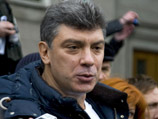 Российский оппозиционер Борис Немцов, убитый в пятницу вечером в центре Москвы, обещал обнародовать доказательства участия российских вооруженных сил в конфликте на Донбассе