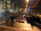 Борис Немцов был убит вечером 27 февраля неподалеку от Кремля. Неизвестный убийца выпустил в спину оппозиционеру четыре пули, когда он вместе с украинской моделью Анной Дурицкой шел по Большому Москворецкому мосту