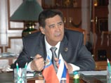 Мэр Кемерово в программе "Мы вас слышим" посоветовал автомобилистам убирать сугробы самостоятельно Мэр Кемерово в программе "Мы вас слышим" посоветовал автомобилистам убирать сугробы самостоятельно
