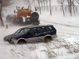 Потепление вызвало гибель детей в нескольких российских городах - с крыш поехал снег