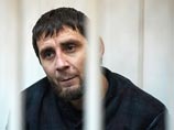 В собственном расследовании "Новая газета" приводит имя человека, которого называет "вероятным организатором" преступления. Что же касается уже арестованного Заура Дадаева, то он, по данным "Московского комсомольца" сообщил правозащитникам "об избиениях и В собственном расследовании "Новая газета" приводит имя человека, которого называет "вероятным организатором" преступления. Что же касается уже арестованного Заура Дадаева, то он, по данным "Московского комсомольца" сообщил правозащитникам "об избиениях и