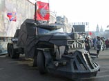 На недавнем митинге "Антимайдана" активисты демонстрировали боевые машины