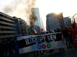 Сотни левых активистов устроили акцию протеста против политики Европейского центробанка у нового здания ЕЦБ