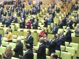 Депутаты Госдумы стоя выслушали песню про Крым, который "русский навсегда" (ВИДЕО) Депутаты Госдумы стоя выслушали песню про Крым, который "русский навсегда" (ВИДЕО)