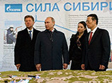 Несмотря на экономический кризис, санкции со стороны Запада и падение мировых цен на энергоносители, официальные лица продолжают отрицать какие-либо задержки в реализации "одного из знаковых проектов" президента РФ Владимира Путина