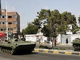 В Йемене ракетному обстрелу подвергся президентский дворец, расположенный в городе Аден на юге страны. Одна ракета разорвалась на территории дворцового комплекса