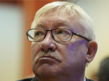 Сам Морозов рассказал газете, что уходит из администрации президента по семейным обстоятельствам Сам Морозов рассказал газете, что уходит из администрации президента по семейным обстоятельствам