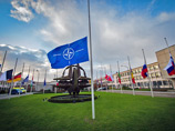 "Мы ясно дали понять, что противоракетная оборона НАТО не направлена &#8203;&#8203;против России, а предназначена для защиты от ракетных угроз. Это решение было принято давно", - заявила Лунгеску