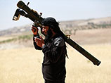 Отряды террористической группировки "Фронт ан-Нусра" ("Джебхат ан-Нусра"), сирийского союзника "Аль-Каиды", консолидируют силы на территории между турецкой границей и центральными и южными регионами Сирии