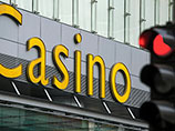 Власти Макао, опечаленные падением доходов казино, поищут новые способы привлечения туристов
