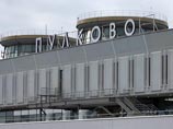 В петербургском аэропорту Пулково грузчики воровали продукты из багажа "безмолвных" азиатов В петербургском аэропорту Пулково грузчики воровали продукты из багажа "безмолвных" азиатов