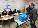 В ходе предвыборной кампании Нетаньяху призывал своих сторонников прийти на выборы, говоря о том, что правящему статусу партий правого толка угрожают "толпы арабов", которые устремились к участкам для голосования