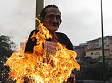 На Пасху в Венесуэле сожгли чучела Обамы и Мадуро