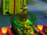 В марте в Красноярске состоялся кулинарный конкурс, на котором были представлены торты в форме памятника "Родина-мать", обгоревших солдатских писем, Красной площади, парада военной техники, похоронок, отца, выносящего мертвого ребенка из горящей Хатыни