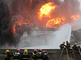 В Китае третий день тушат пожар на химическом заводе