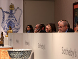 В Гонконге на аукционе Sotheby's с молотка ушел "шедевр недосказанности" эпохи династии Сун В Гонконге на аукционе Sotheby's с молотка ушел "шедевр недосказанности" эпохи династии Сун