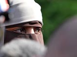 Среди 200 женщин, побывавших в секс-рабстве у боевиков "ИГ", оказалась 9-летняя беременная девочка
